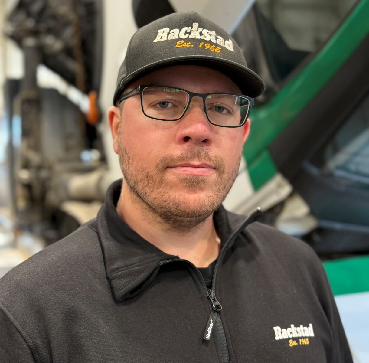 Johan Malmgren, Verkstadschef på Rackstad Bil & Delar