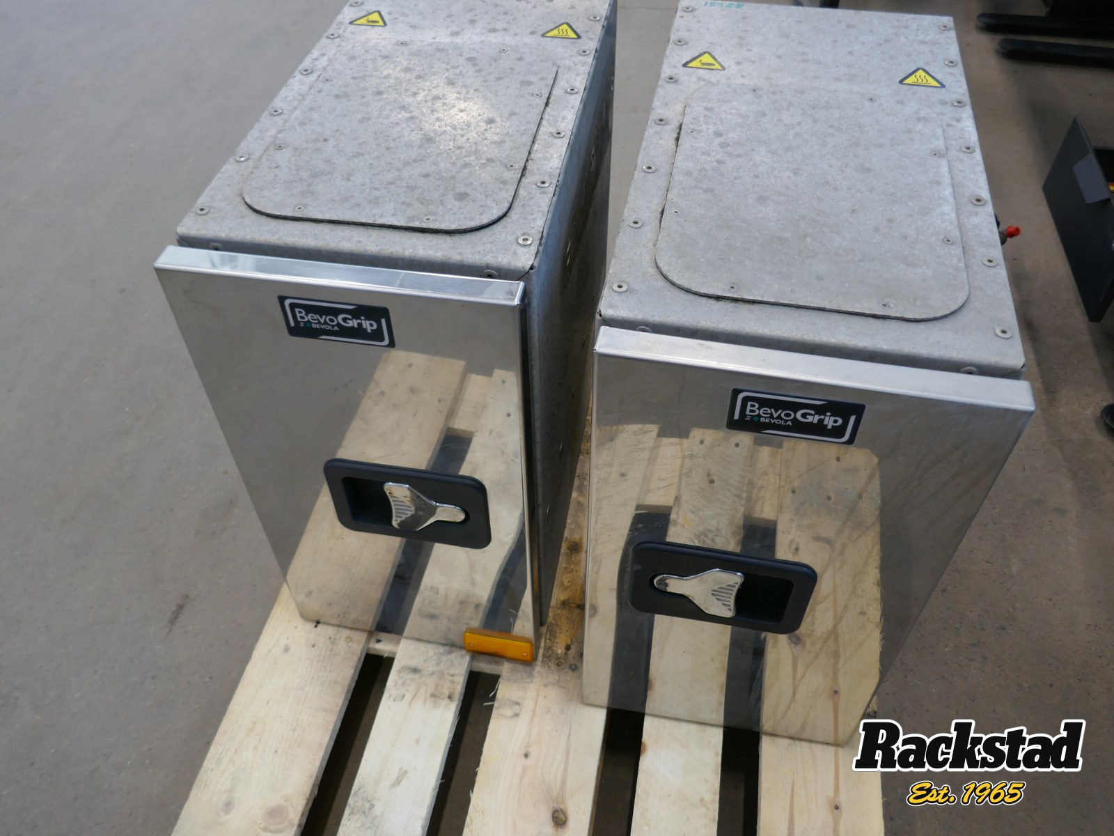 Orfala article 140117